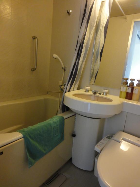 Hiroshima Ekimae Green Hotel Værelse billede